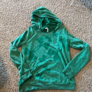 medium underarmour hoodie